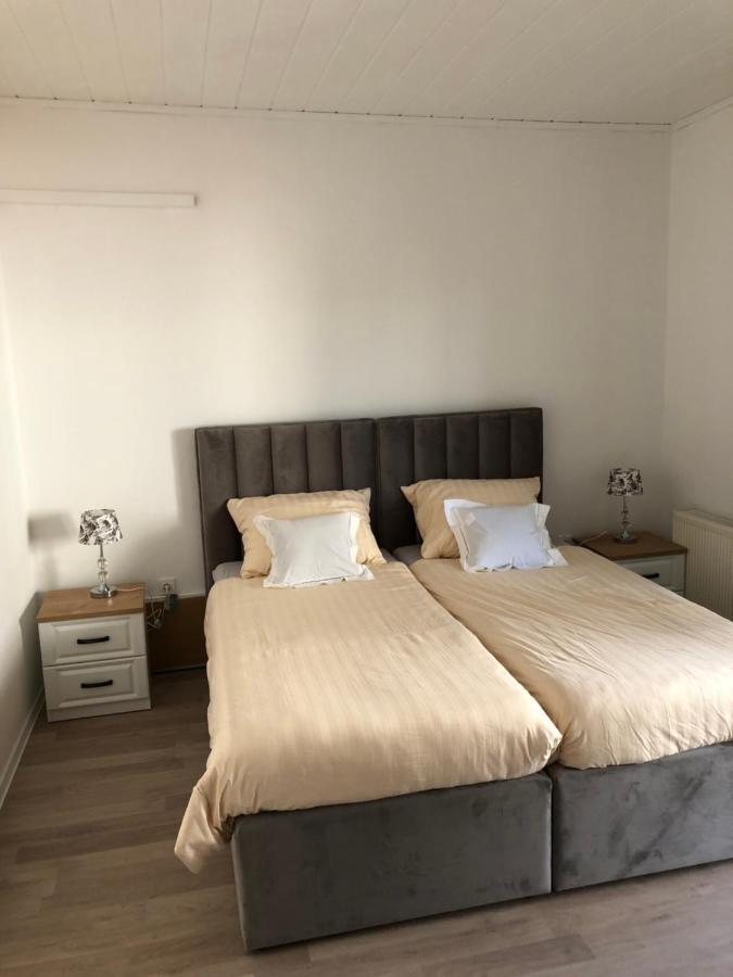 Apartment Barba.Frane 扎达尔 外观 照片